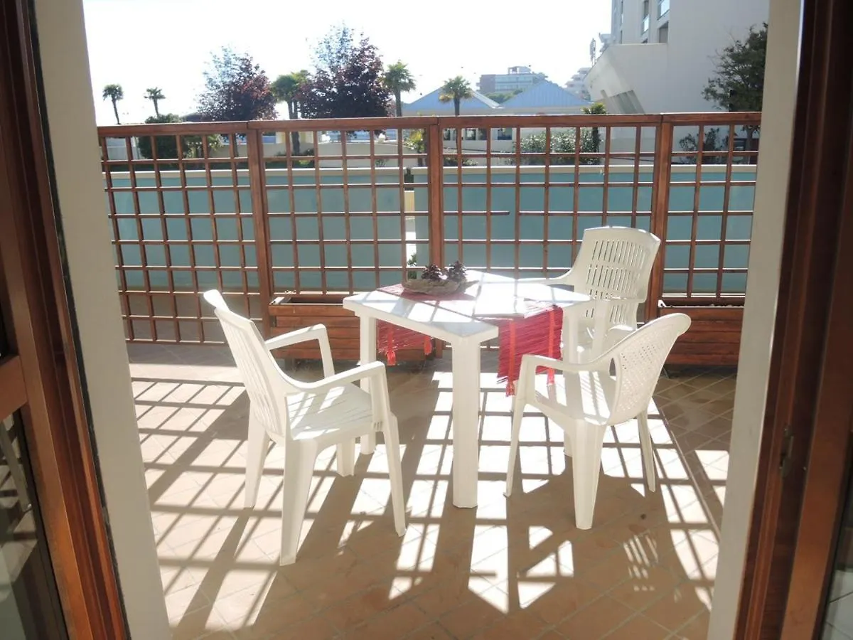 Renovated Flat Next To The Beach - Beahost Bibione 0*,