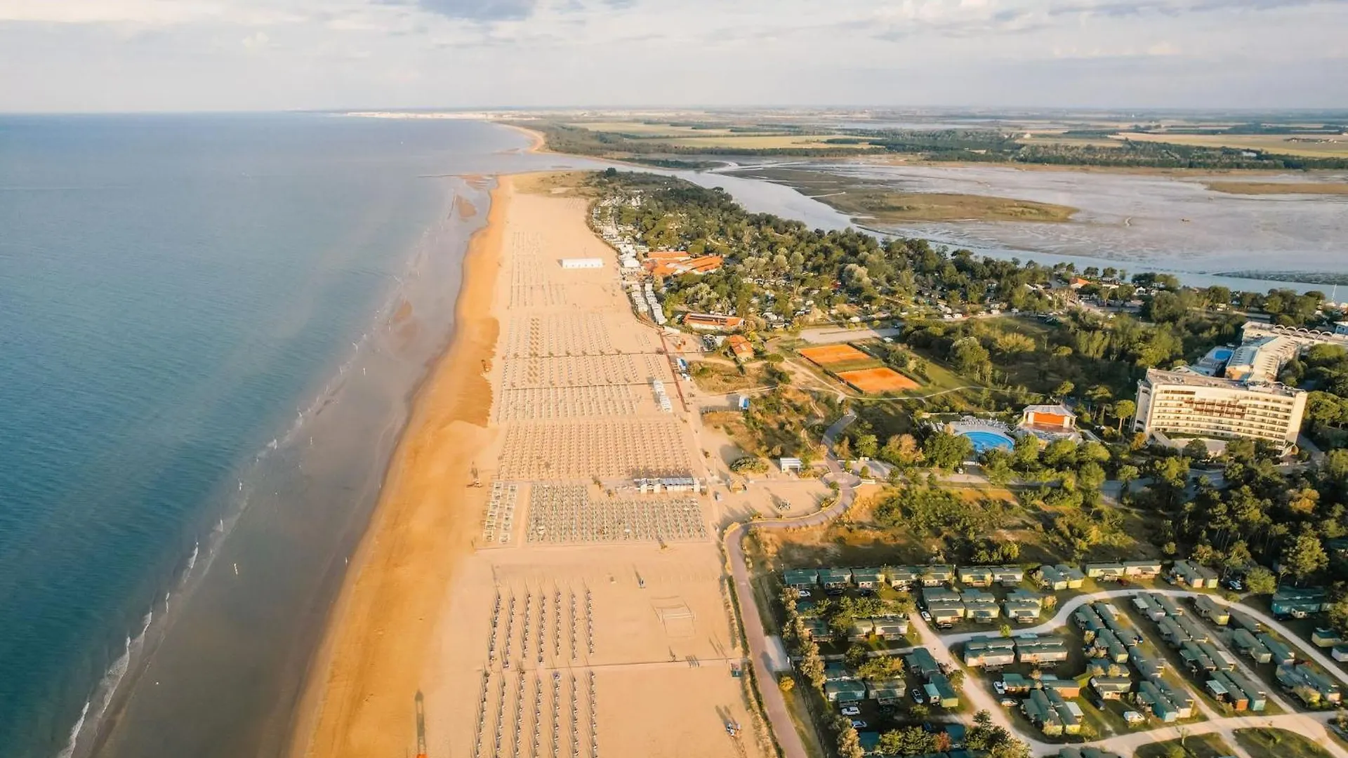 Renovated Flat Next To The Beach - Beahost Bibione Włochy